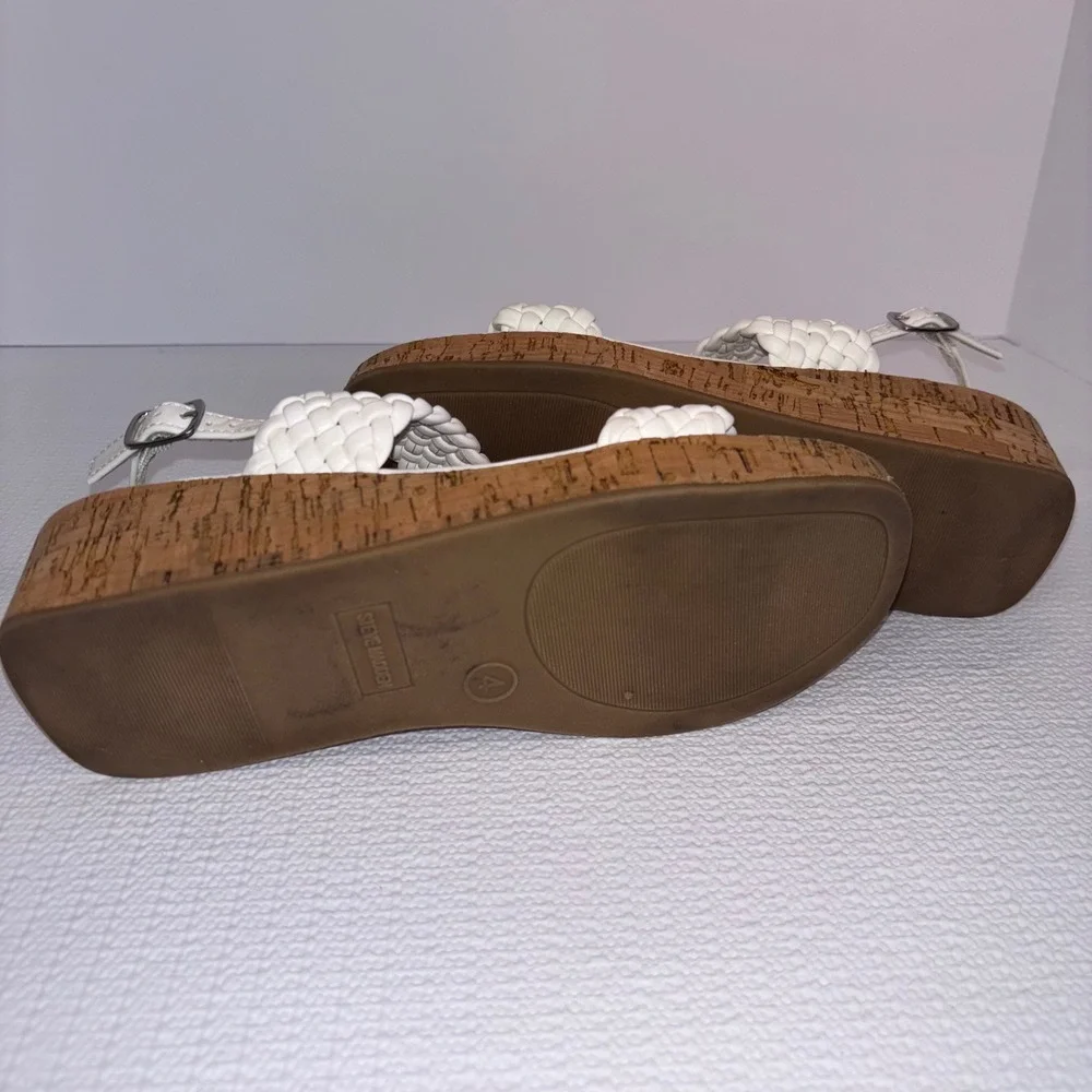 Steve Madden Big Girls Size 4 White‎ Woven Braided Strap Cork Wedge Sandals